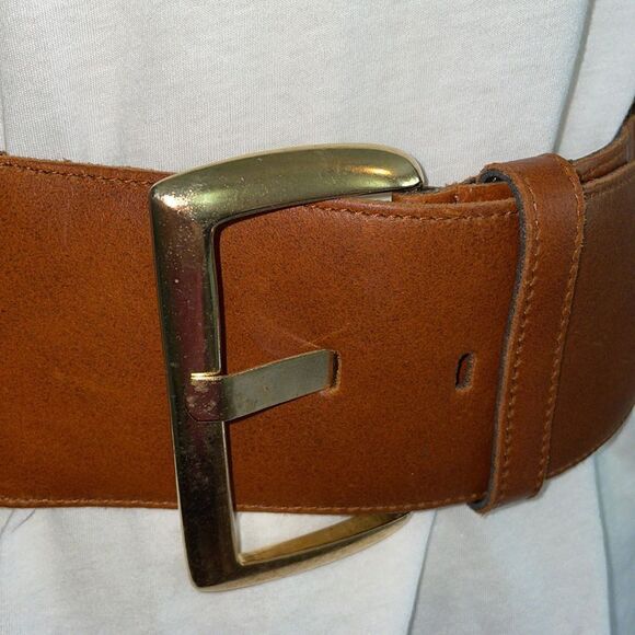 Topaz wide brown leather & cream elastic‎ belt with gold buckle